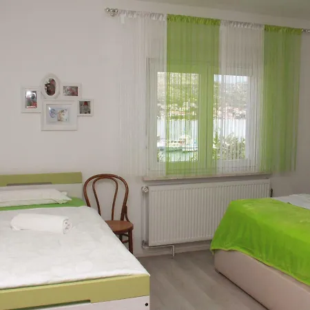 Apartment Charming In Greba Tica With Terrace
