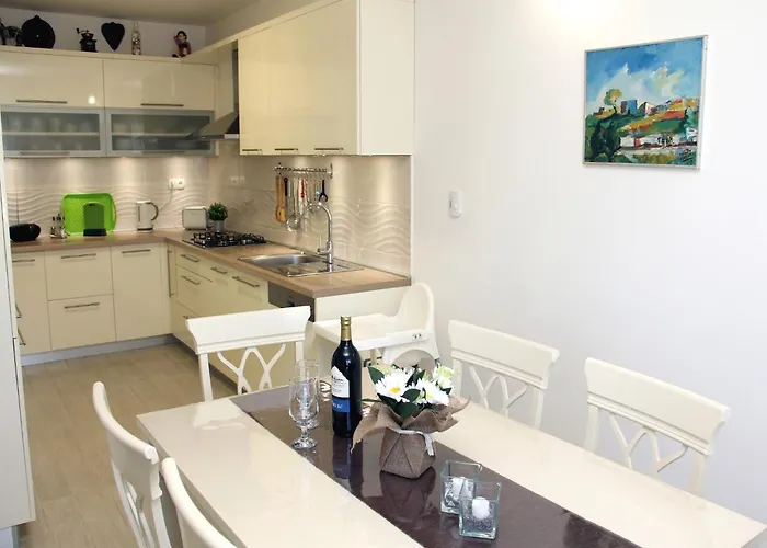 With Terrace Apartman